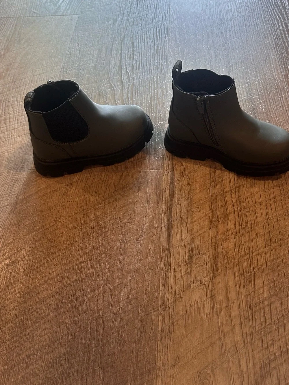 Zara Kids Gray Chelsea Ankle Boots – EU 22. US Size Toddler 6.